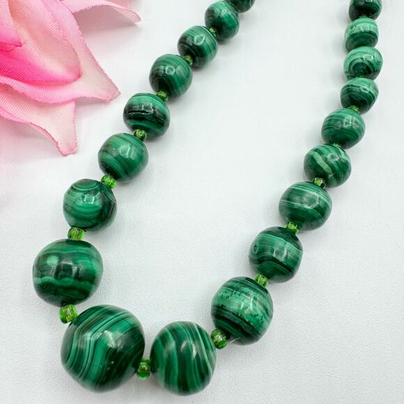Vintage Malachite Graduated Beaded Necklace Green Banded Gemstone Rockhound 23” - Picture 1 of 16